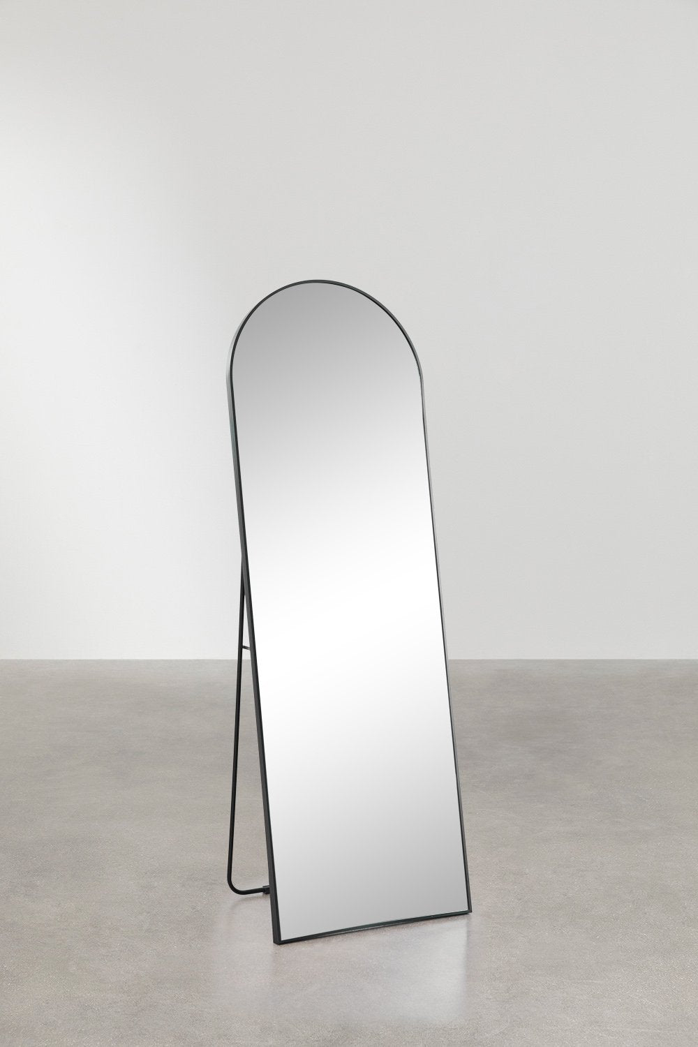 Aluminum Wall Mirror Elyra